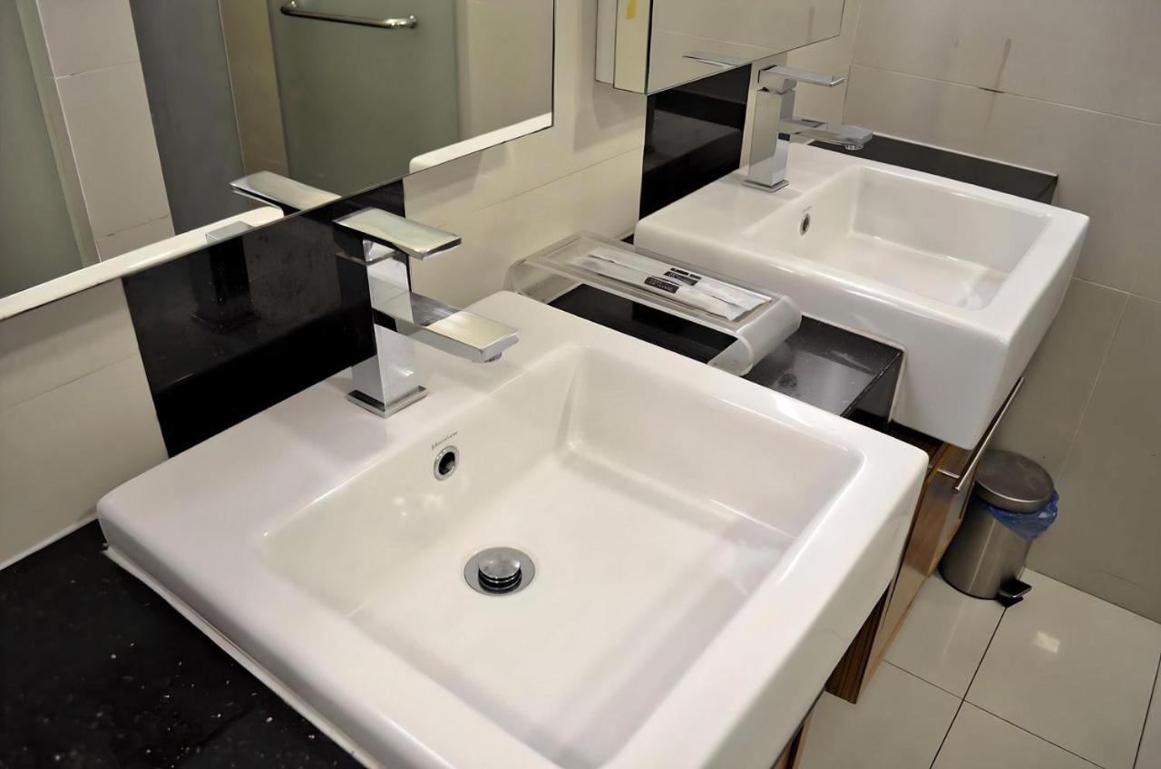 Dua Sentral @ Kl Sentral Apartment Kuala Lumpur Exterior photo